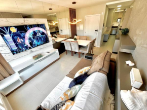 Apartamento perto do mar com piscina e rede de proteção